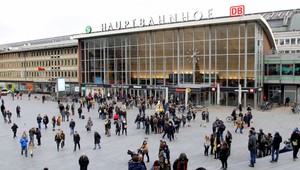 Polícia potvrdila, že ženy v Kolíne sexuálne obťažovali žiadatelia o azyl