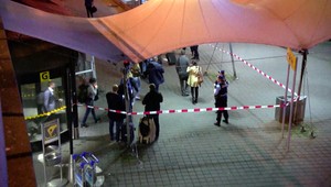 Medzinárodné letisko v Amsterdame evakuovali, zadržali podozrivého