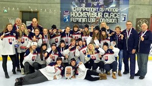 Hokejistky I. divízie MS do 18 rokov vezú domov bronz
