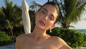 Influencerka bola kráľovnou večera: V týchto šatách zatienila Hollywood!