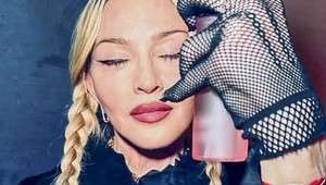 Madonna opäť šokuje vzhľadom: Ľudia ju prirovnávajú k zosnulej mačacej žene