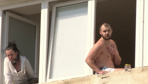 Repatriovaní Slováci z Rakúska opisujú karanténu. Je to katastrofa, tvrdia