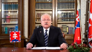 Ľud proti prezidentovi. Petíciu podpísalo 27 tisíc občanov