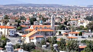 Ak sa vyberiete na Cyprus, pomoci sa nedočkáte