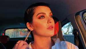 Celeste Buckingham vyrazila dych radikálnou premenou! Jej vlasy sú preč a je totálne sexi!