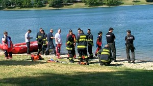 Kúpanie má ďalšiu obeť. Na Štrkovci sa utopil muž