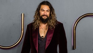 Svalnatý Aquaman už NIE JE single!