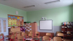 Vyhrážal sa, že ak mu učiteľka vezme mobil, zabije ju. Aký osud čaká agresívneho žiaka?