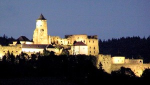 Blesk zničil časť hradu v Starej Ľubovni