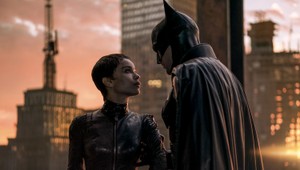 Robert Pattinson a Zoë Kravitz zažili smiešny prvý deň nakrúcania Batmana: Pri čom sa potili?