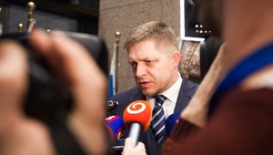Fico po dohode EÚ s Britániou: téza o bližšej únii dostala na frak