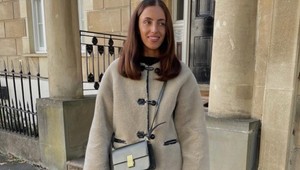 Táto jesenná bunda ide na dračku: Módne influencerky ju nosia ku všetkému