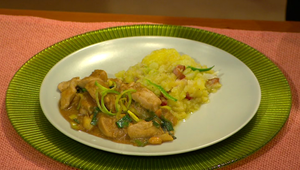 Kuracie Kung-Pao so sedliackymi zemiakmi