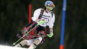 Velez-Zuzulová sa s kariérou rozlúčila v kroji. Poďakovala najbližším