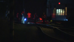 Vo Vajnoroch vlak zrazil mladé 14-ročné dievča