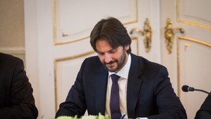 Kaliňák má v pláne kúpiť nové vládne lietadlo