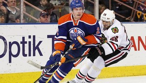 NHL: Prezidentská trofej pre Chicago, Handzuš s 3 asistenciami