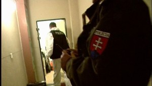 Policajti zachránili život 83-ročnej starenke