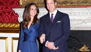 Ikonické zásnubné šaty Kate Middleton sú späť! Teraz ich kúpite za babku