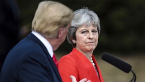 Trump povedal Mayovej, aby EÚ zažalovala