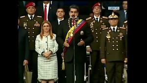 Venezuelský prezident Maduro tvrdí, že na neho spáchali atentát. Generál v exile tomu neverí