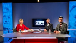 Analýzy Na hrane s Baťom a Schwarzbacherom: O nehoráznej politike Hegera aj plánoch po voľbách