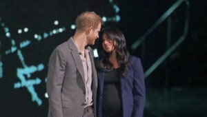 Meghan sa objavila na akcii, KDE ju nik nečakal!