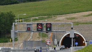 Pribudlo nových 15 km diaľnice. Otvorili úsek Svrčinovec - Skalité