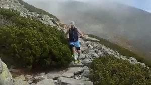 Neobyčajná turistika: Mladí športovci spojili beh s dobročinnosťou