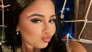 Ženu skritizovali za outfit na oslavu: Donútili ma prezliecť sa, naozaj vyzerám ako striptérka?