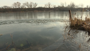 Nebezpečný ľad: Aké sú správne kroky pri páde do zamrznutého jazera?