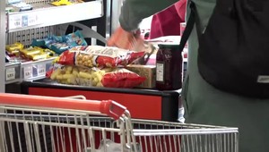 Kritika zastropovania cien potravín: Ide o pomoc či o marketing?