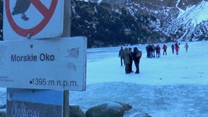 Horskí záchranári riešia problémy s turistami. Do Tatier sa vybrali aj v spodnej bielizni