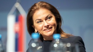 Europoslankyňa Monika Beňová žiari šťastím. So svojím partnerom čakajú dieťa