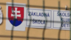 Chlapec, ktorého postrelil spolužiak, utrpel ťažké zranenia