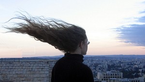 Prišla jeseň. Počasie bude chladné, na nížinách veľmi veterné