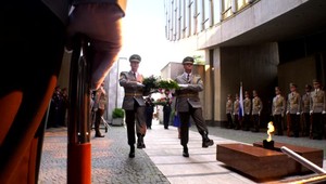 Slovensko bojovalo proti nacistom v Povstaní, teraz sa musí postaviť nacistickej nenávisti v online priestore