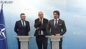 Tlačová beseda ministra obrany Roberta Kaliňáka o zbrojárskom priemysle