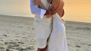 Český miliardár sa konečne oženil: Rozprávkový život ponúkol o 31 rokov mladšej sexi blondíne