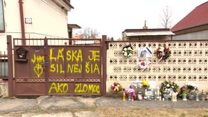 Podľa prezidenta policajného zboru nie je dôvod, aby policajta, ktorý lustroval Kuciaka, zbavili funkcie