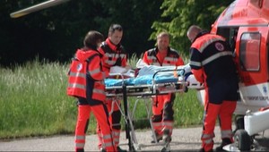 Dodávka zrazila chlapca. Ratovali ho leteckí záchranári