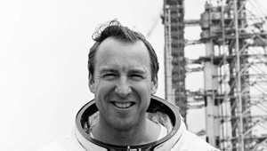 Zomrel astronaut James Lovell, kapitán letu Apollo 13