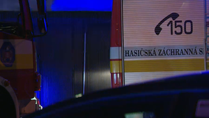 Hasiči zasahovali pri úniku čpavku na zimnom štadióne vo Svidníku