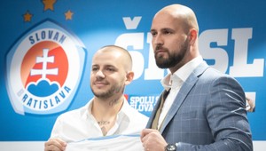 Futbalisti Slovana mali nastúpiť na zápas Ligy majstrov. Na Faerských ostrovoch ale skončili v karanténe