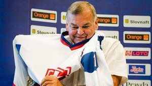 Slovenským hokejistom sa nechce reprezentovať?