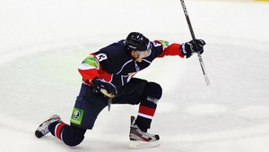 Na HUSTE.tv premiéra v jednom tíme! Bratia Mikúšovci v drese Slovana