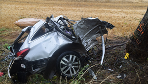 Hrozivo vyzerajúca nehoda. Policajti neverili tomu, ako dopadol vodič