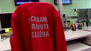 Záchranka bola na inom zásahu, sedemročné dievčatko vracalo krv a upadalo do bezvedomia