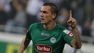 Grajciarova definitíva v Sparte, podpísal zmluvu