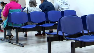 Agresívny muž napadol lekárku. Odmietla mu predpísať liek, ktorý požadoval